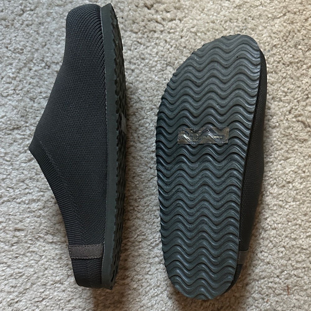 Cushionare Grey Clogs size 6 - Picture 2 of 2